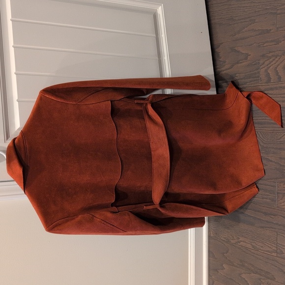 Solitaire Rust Trench Coat - Picture 2 of 5